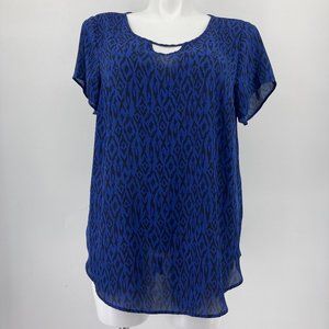 Torrid Top Blue Black Ikat Mania Keyhole Georgette
